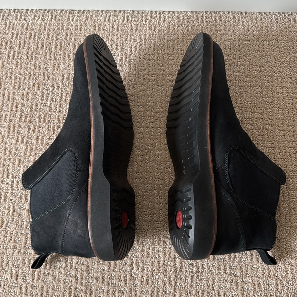 Men's Black Chelsea Boots - Picture 5 of 8